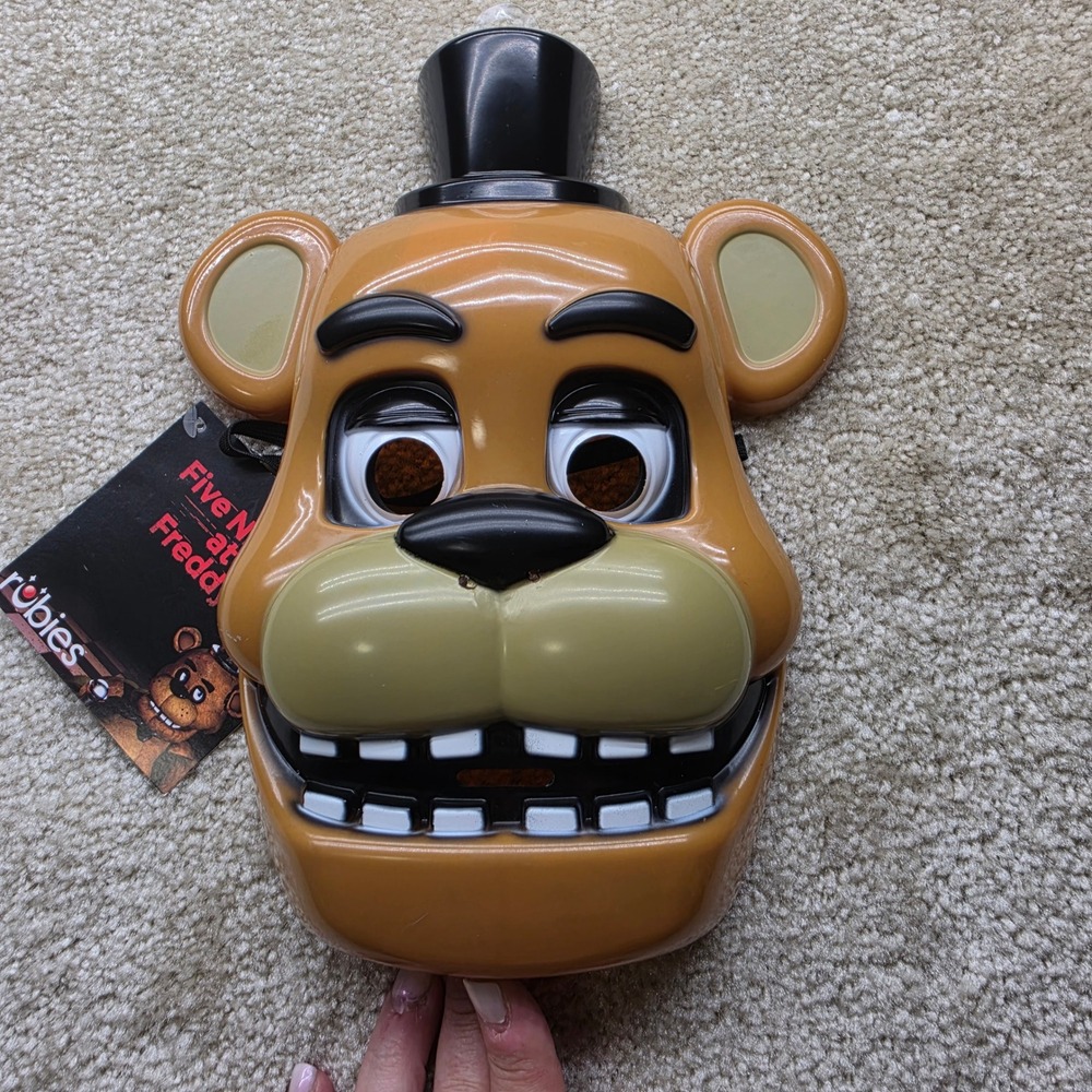 Rubies Five Nights at Freddys Freddy Fazbear Child Costume Mask 33700 NWT